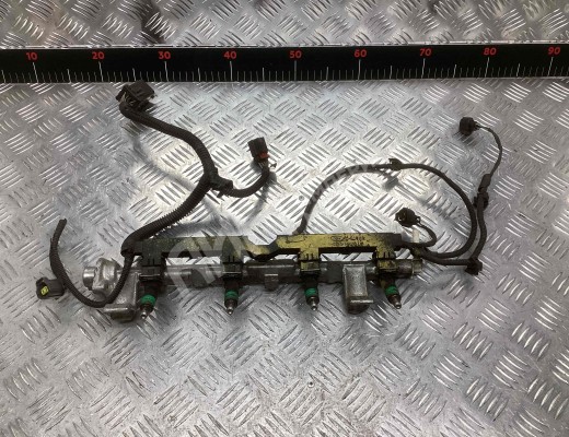 Форсунка Ford Focus II 2005-2008  Ford Focus Focus II 2005-2008