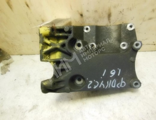Кронштейн компрессора кондиционера Ford Focus II 2005-2008  Ford Focus Focus II 2005-2008