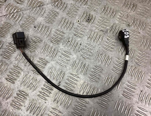 Датчик детонации Ford Focus II 2005-2008  Ford Focus Focus II 2005-2008