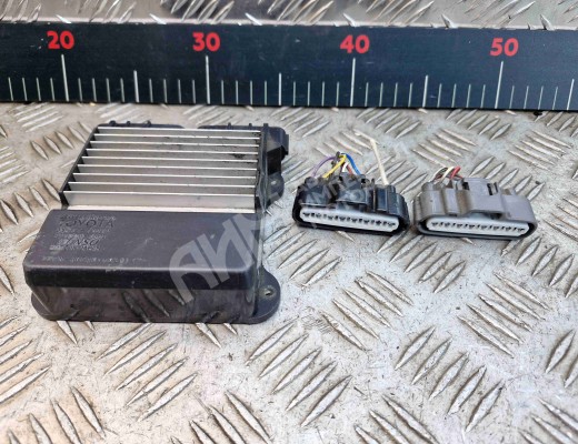 Блок управления форсунками Toyota Land Cruiser (J200) 2008-2012  Toyota Land Cruiser Land Cruiser (J200) 2008-2012