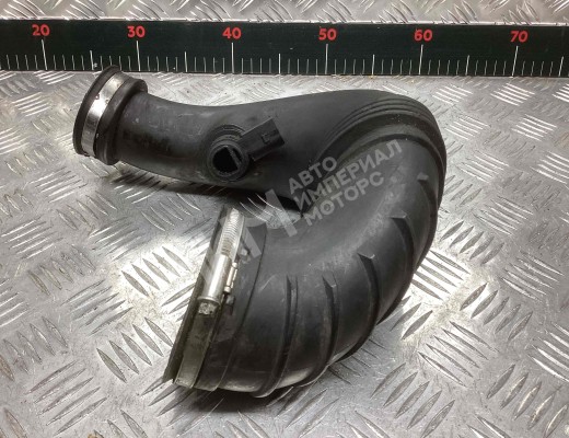 Патрубок воздушного фильтра Mercedes C (W203) 2000-2004  Mercedes C C (W203) 2000-2004