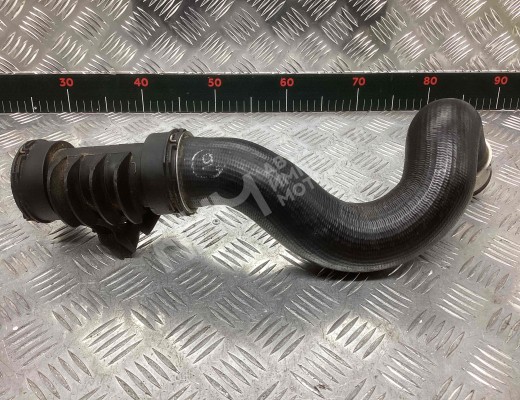 Патрубок интеркулера Mercedes C (W203) 2000-2004  Mercedes C C (W203) 2000-2004