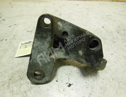 Крепление ТНВД Ford Focus I 1998-2001  Ford Focus Focus I 1998-2001