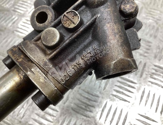 Насос масляный Volkswagen Passat B5 (3B) 1996-2000  Volkswagen Passat Passat B5 (3B) 1996-2000