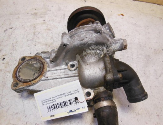 Помпа Volkswagen Passat B5 (3B) 1996-2000  Volkswagen Passat Passat B5 (3B) 1996-2000