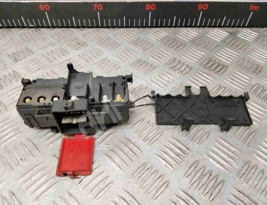 Блок предохранителей Mercedes C (W203) 2000-2004  Mercedes C C (W203) 2000-2004