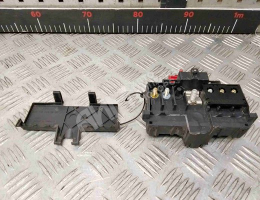 Блок предохранителей Mercedes C (W203) 2000-2004  Mercedes C C (W203) 2000-2004