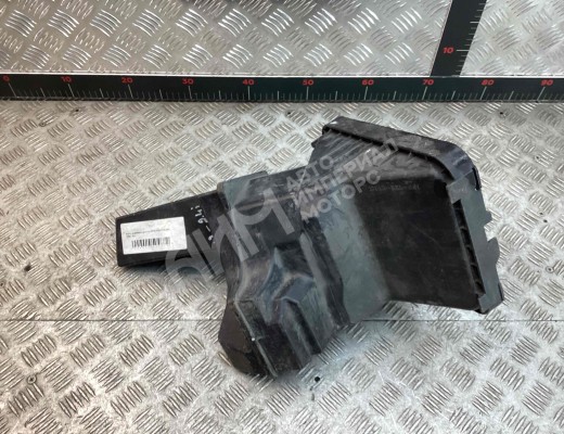 Корпус воздушного фильтра Mitsubishi Galant VIII 1996-2003  Mitsubishi Galant Galant VIII 1996-2003