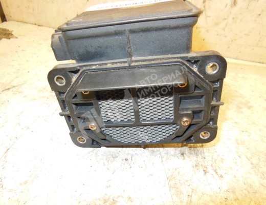 Расходомер воздуха Mitsubishi Galant VIII 1996-2003  Mitsubishi Galant Galant VIII 1996-2003
