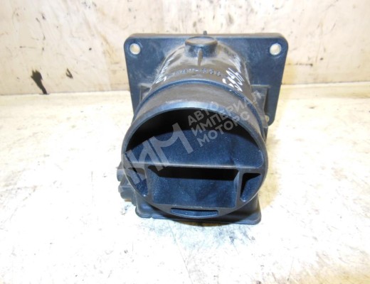 Расходомер воздуха Mitsubishi Galant VIII 1996-2003  Mitsubishi Galant Galant VIII 1996-2003