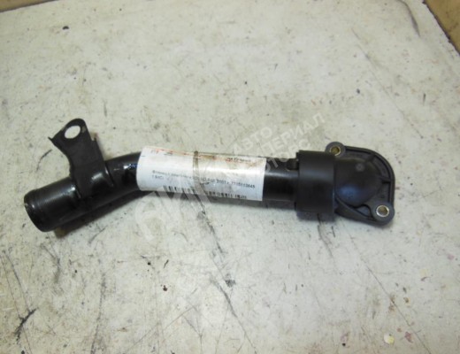 Фланец (тройник) системы охлаждения Volvo S40 I (VS) 1995-2000  Volvo S40 S40 I (VS) 1995-2000