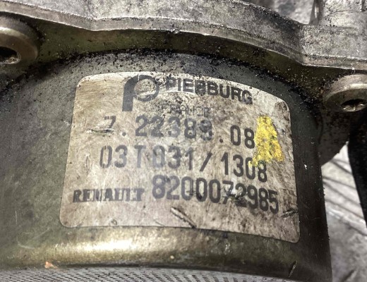 Насос вакуумный Volvo S40 I (VS) 1995-2000  Volvo S40 S40 I (VS) 1995-2000