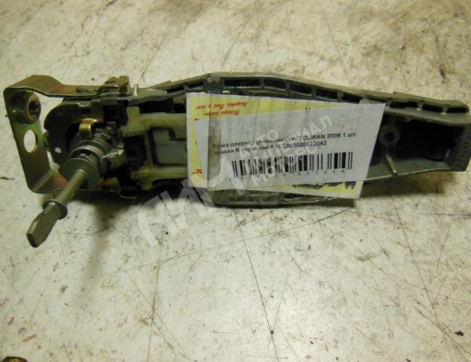 Ручка наружная передняя правая Volkswagen Touran I (1T) 2003-2006  Volkswagen Touran Touran I (1T) 2003-2006