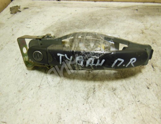 Ручка наружная передняя правая Volkswagen Touran I (1T) 2003-2006  Volkswagen Touran Touran I (1T) 2003-2006