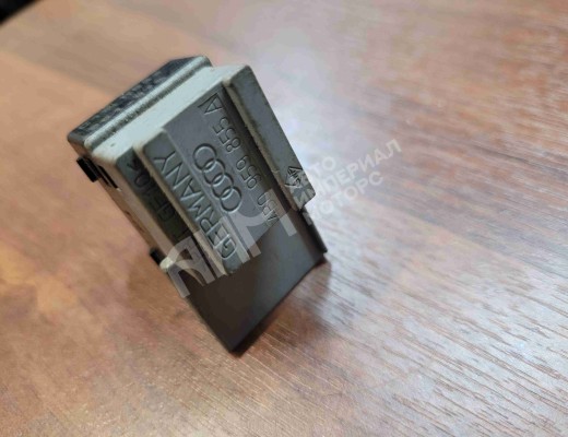 Кнопка стеклоподъемника Audi A6 Allroad C5 (4BH) 2000-2005  Audi A6 Allroad A6 Allroad C5 (4BH) 2000-2005