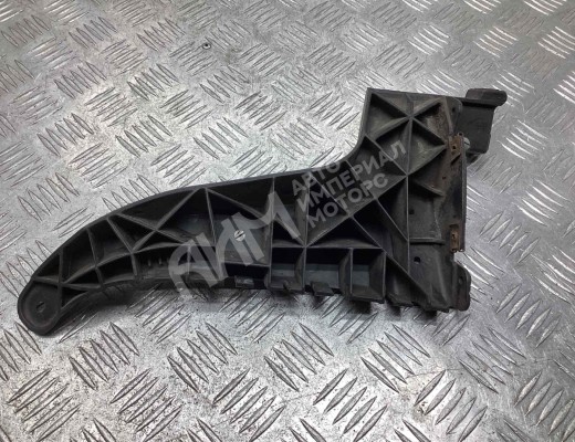 Кронштейн крепления бампера заднего Audi A6 Allroad C5 (4BH) 2000-2005  Audi A6 Allroad A6 Allroad C5 (4BH) 2000-2005