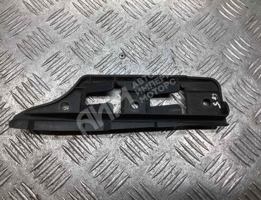 Кронштейн крепления бампера переднего Volkswagen Golf V (1K) 2004-2009  Volkswagen Golf Golf V (1K) 2004-2009