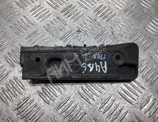 Кронштейн крепления бампера переднего Audi A4 B6 (8EC, 8E5) 2000-2004  Audi A4 A4 B6 (8EC, 8E5) 2000-2004