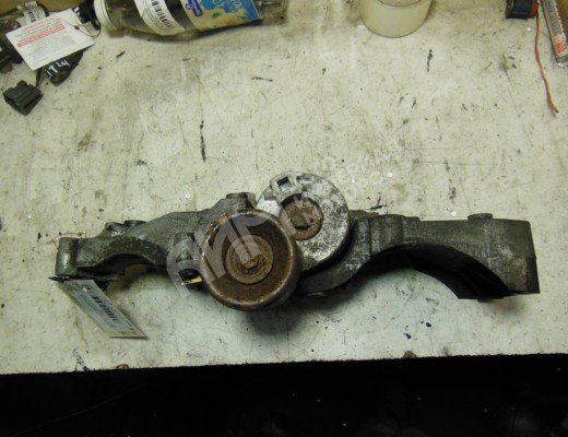 Кронштейн генератора Ford Transit 2000-2006  Ford Transit Transit 2000-2006