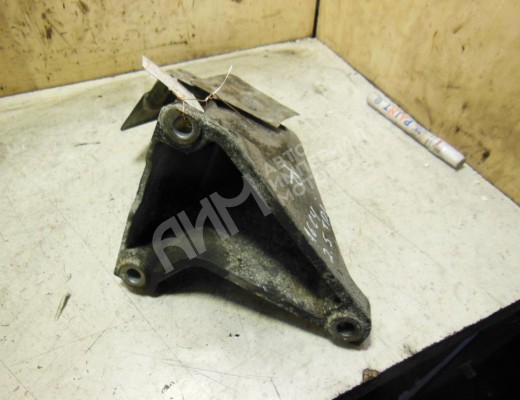 Кронштейн двигателя Audi A6 C4 (4A) 1994-1997  Audi A6 A6 C4 (4A) 1994-1997