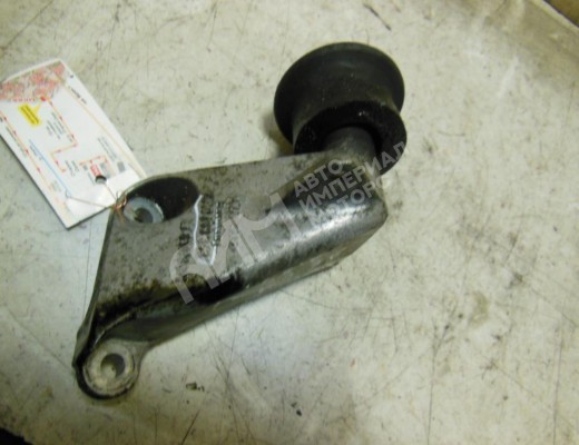 Кронштейн двигателя Audi A6 C4 (4A) 1994-1997  Audi A6 A6 C4 (4A) 1994-1997
