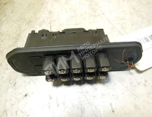 Выключатель концевой (концевик) Fiat Ulysse II 2002-2010  Fiat Ulysse Ulysse II 2002-2010