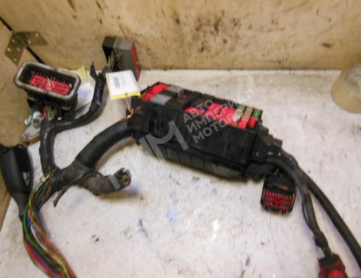 Блок предохранителей Ford Focus II 2005-2008  Ford Focus Focus II 2005-2008