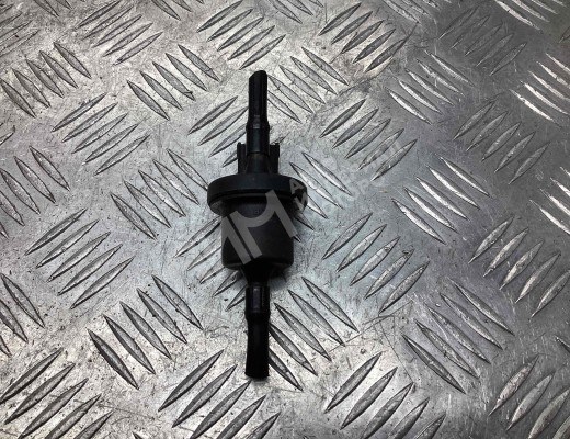 Клапан вентиляции топливного бака Ford Focus II 2005-2008  Ford Focus Focus II 2005-2008