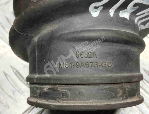 Патрубок впускного коллектора Ford Focus II 2005-2008  Ford Focus Focus II 2005-2008
