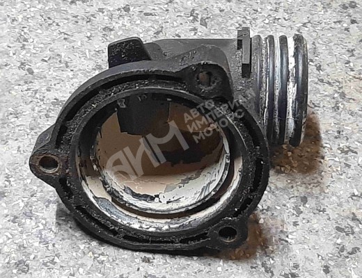 Фланец (тройник) системы охлаждения BMW 3-Series (E36) 1990-2000  BMW 3-Series 3-Series (E36) 1990-2000