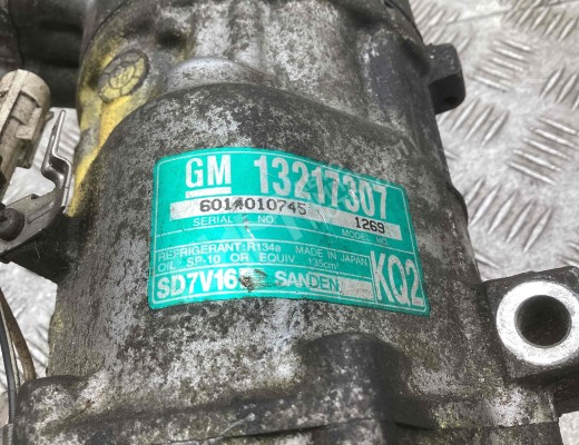 Компрессор кондиционера Opel Vectra C 2005-2009 рестайлинг  Opel Vectra Vectra C 2005-2009 рестайлинг