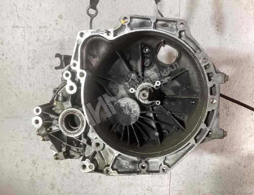 КПП механическая (МКПП) 5-ступенчатая Ford Mondeo II 1996-2000  Ford Mondeo Mondeo II 1996-2000