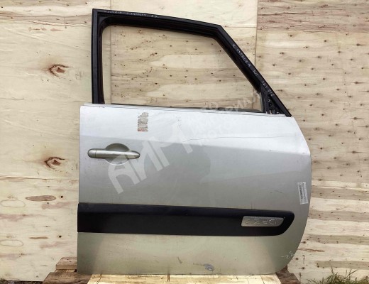 Дверь передняя правая Renault Espace IV 2002-2006  Renault Espace Espace IV 2002-2006