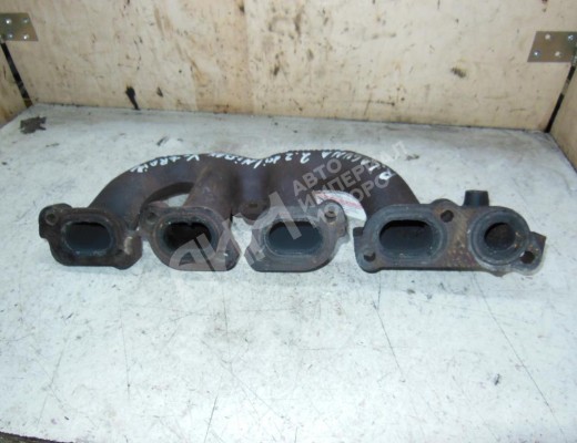 Коллектор выпускной Renault Laguna II (X74) 2001-2005  Renault Laguna Laguna II (X74) 2001-2005