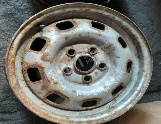 Диск штампованный Volkswagen Transporter T4 (7D) 1990-1997  Volkswagen Transporter Transporter T4 (7D) 1990-1997