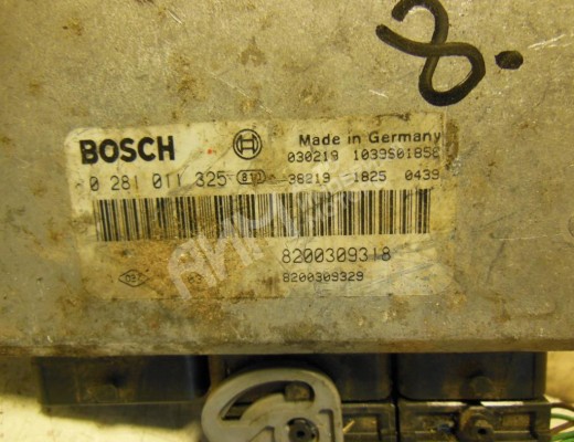 Блок управления двигателем Renault Laguna II (X74) 2001-2005  Renault Laguna Laguna II (X74) 2001-2005