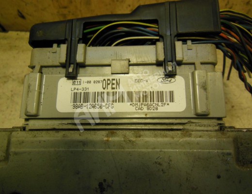Блок управления двигателем Ford Focus I 1998-2001  Ford Focus Focus I 1998-2001