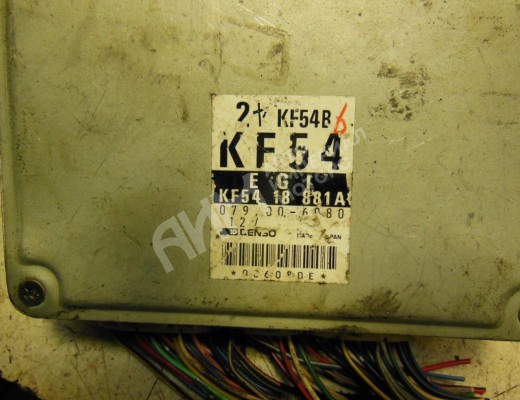 Блок управления двигателем  Mazda Xedos 6 (TA) 1992-1999