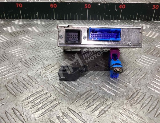 Блок навигации Audi A4 B6 (8EC, 8E5) 2000-2004  Audi A4 A4 B6 (8EC, 8E5) 2000-2004