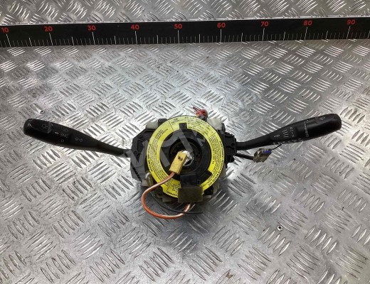 Переключатель подрулевой (стрекоза) Mitsubishi Carisma (DA) 1995-2004  Mitsubishi Carisma Carisma (DA) 1995-2004