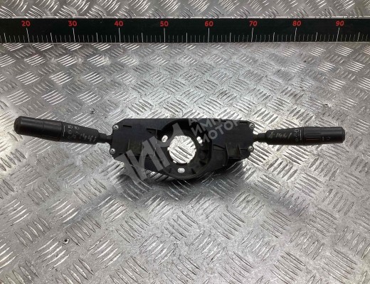 Переключатель подрулевой (стрекоза) Peugeot 306 1993-2003  Peugeot 306 306 1993-2003