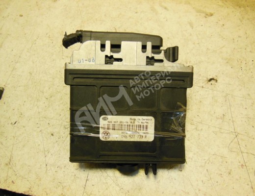 Блок управления АКПП Volkswagen Golf III (1H) 1991-1997  Volkswagen Golf Golf III (1H) 1991-1997