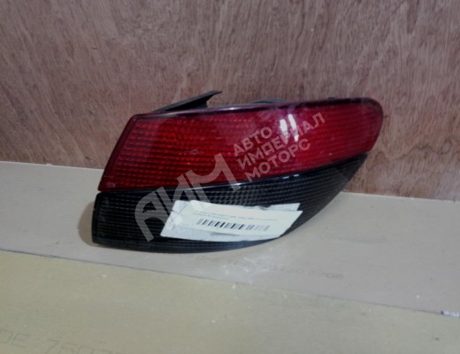 Фонарь задний правый Peugeot 406 1995-2004  Peugeot 406 406 1995-2004