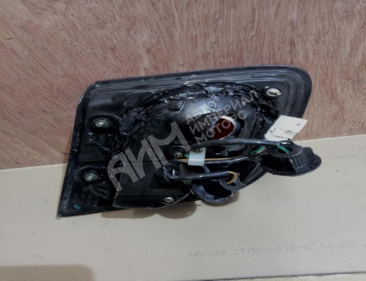 Фонарь крышки багажника правый Nissan Almera I (N15) 1995-2000  Nissan Almera Almera I (N15) 1995-2000