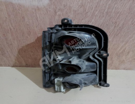 Фонарь задний правый Nissan Sunny (Y10) 1990-2000  Nissan Sunny Sunny (Y10) 1990-2000