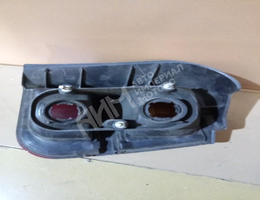 Фонарь задний левый Mitsubishi Space Wagon II 1991-1998  Mitsubishi Space Wagon Space Wagon II 1991-1998
