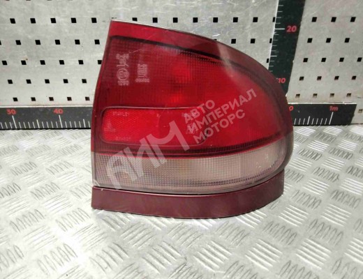 Фонарь задний правый Mazda 626 IV (GE/GV) 1992-1997  Mazda 626 626 IV (GE/GV) 1992-1997