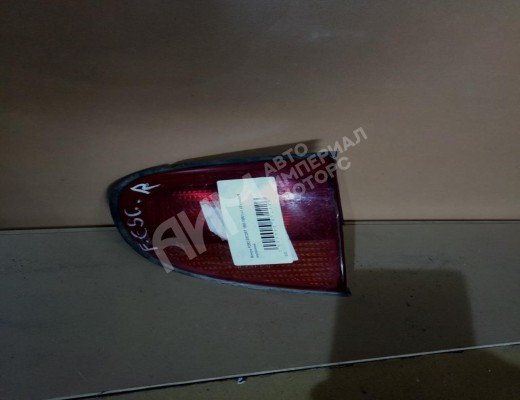 Фонарь крышки багажника правый Ford Escort V 1990-1995  Ford Escort Escort V 1990-1995