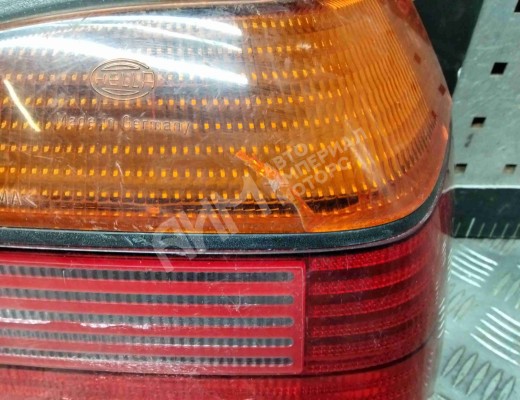 Фонарь задний правый Volkswagen Golf III (1H) 1991-1997  Volkswagen Golf Golf III (1H) 1991-1997