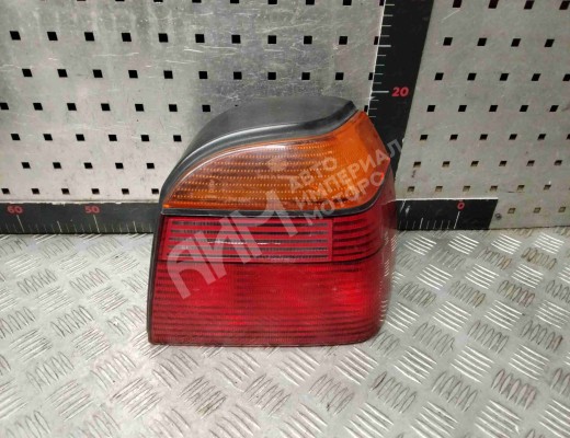 Фонарь задний правый Volkswagen Golf III (1H) 1991-1997  Volkswagen Golf Golf III (1H) 1991-1997